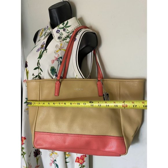 COACH Large Tan Orange Leather Tote/ Shoulder Bag - Picture 7 of 13